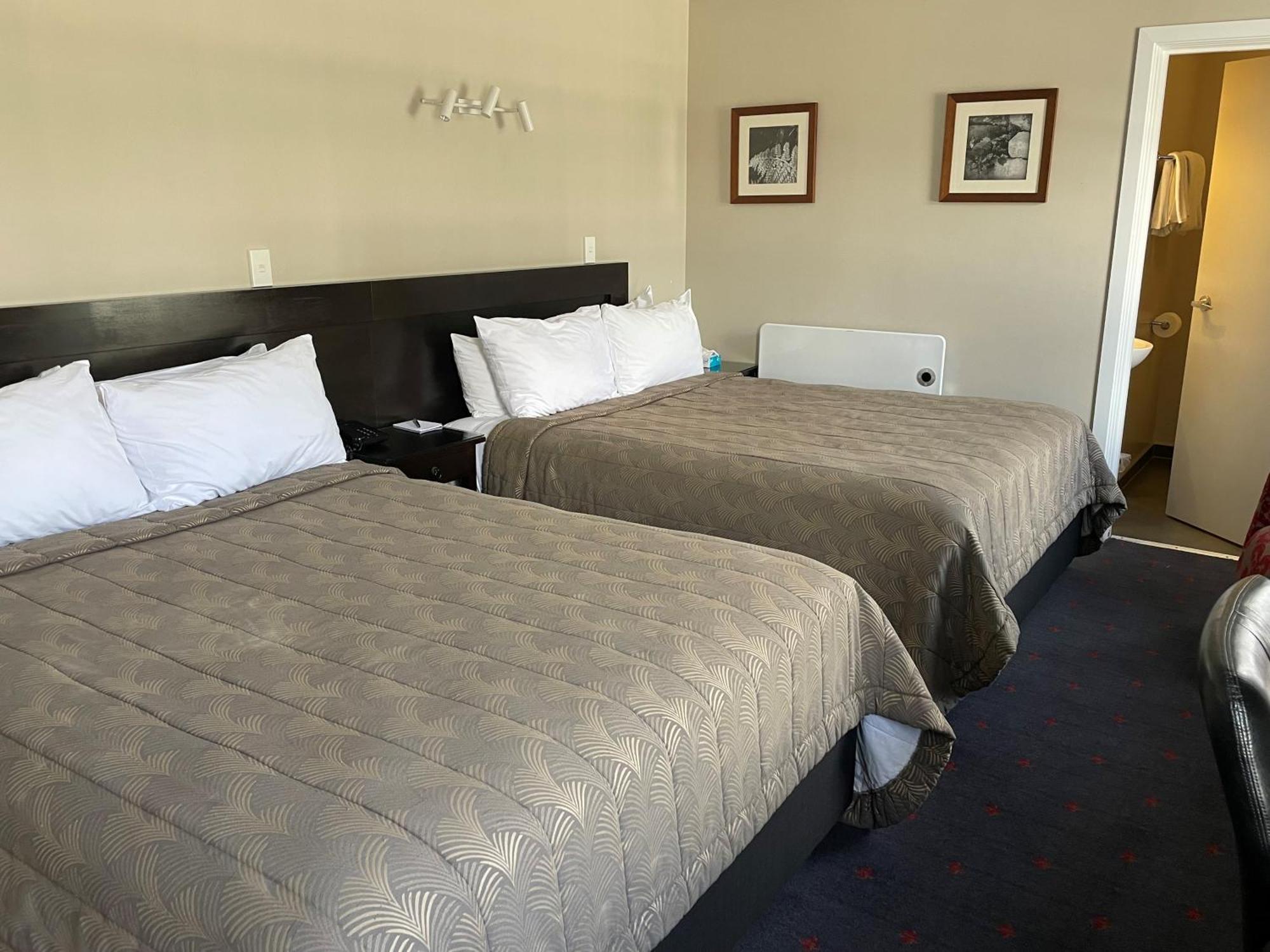 Discovery Settlers Hotel Whangarei Eksteriør billede